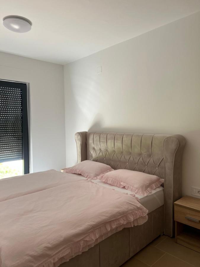 Modern Home Ula Brtonigla Εξωτερικό φωτογραφία