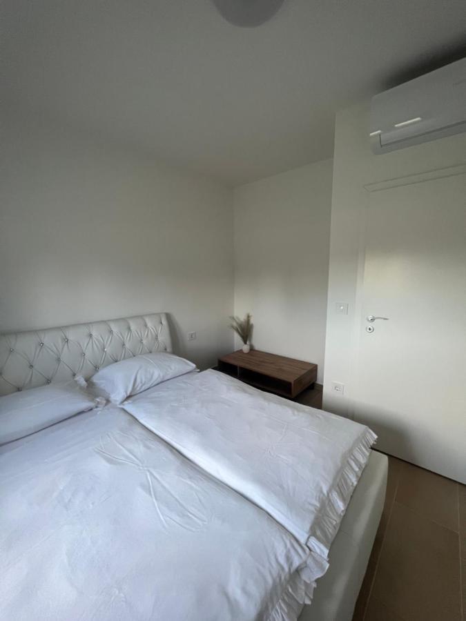 Modern Home Ula Brtonigla Εξωτερικό φωτογραφία